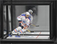 Wayne Gretzky Figure - Signed in Glass Case