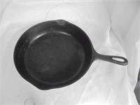 101/2 in. cast iron skillet