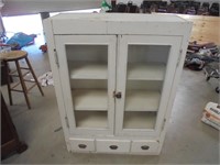 Antique white cabinet with 3 drawers