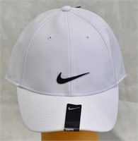 New With Tags Nike Dri -Fit Divers Cap