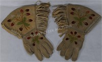 PAIR OF EMBROIDERED GAUNTLET GLOVES OUTSIDE
