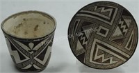 LOT OF 2 POTTERY ITEMS TO INCLUDE A POTTERY CUP,
