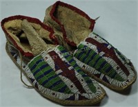 PAIR OF BEADED MOCCASINS WITH HARD SOLES, 10