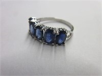 10kt White Gold Natural Sapphire Ring