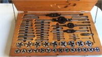 Craftsman standard tap and die set