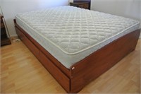 Queen Bed with 6 Drawers