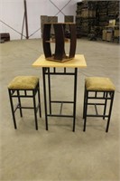 Bistro Table with (2) Stools