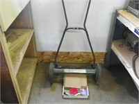 Lee Valley reel push mower c/w shapening kit