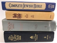 Bibles, Hardback (4)