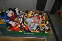 Disney Mickey Mouse Flat