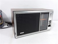Radio General Electric AM/FM fonctionnel