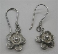 Vintage Sterling Silver Filigree Flower Earrings