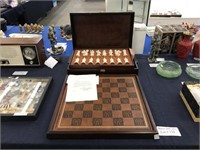 "GREAT CRUSADERS" AWESOME CHESS SET WITH 4.5"
