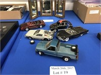 FIVE, 1:24 SCALE PLASTIC KIT CARS INCLUDES BACK TO