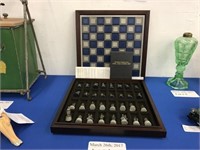 NATIONAL HISTORIC SOCIETY CIVIL WAR CHESS SET WITH
