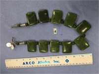 Approx. 22" flat jade bead necklace       (k 15)