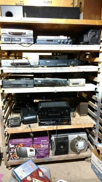 uncataloged VHS/DVD/STEREO Equipment