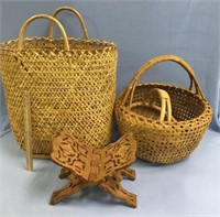 Lot of baskets and a carved book stand