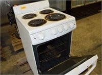 HOTPOINT 4-BURNER ELECTRIC STOVE