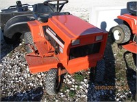Allis-Chalmers 611 Hydro tractor mower