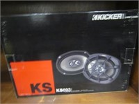 Kicker KS693 6 x 9 3 way, 300 watt, pr