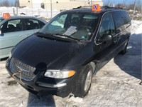 2000 Chrysler Town and Country Limited