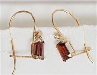 10kt Y.G. Garnet & Diamond Earrings MSRP $450 NC