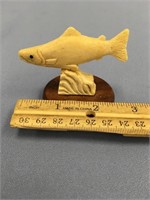 3" Carved bone salmon, imported         (11)
