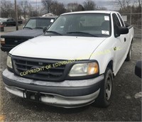 2003 Ford F-150 XL EXTENDED CAB