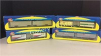 Lot of 4 Athearn model train cars assorted
