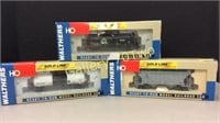 Lot of 3 Walthers gold line model train cars HO