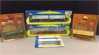 Lot of 2 Athearn model train cars HO scale 85