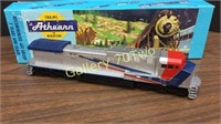 Athearn train engine HO scale GE ac4400 with box