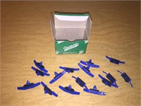 Box of 15 Molding Clips