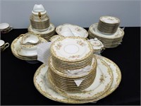 LARGE SET OF NORITAKE CHINA