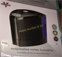VORNADO $199 RETAIL EVAPORATIVE VORTEX HUMIDIFIER