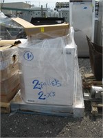 Pallet of sinks