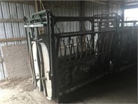 Big Valley Squeeze Chute w/ Big Valley Head GAte