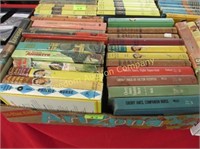 LOT OF VINTAGE BOOKS