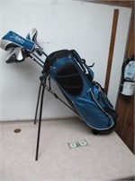 Children's Approx Age 7-10 Golf Club Set w/ Bag