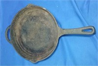 Cast iron frying pan,  11" round