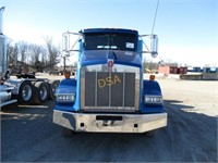 2011 Kenworth T800 Daycab Truck Tractor,