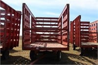 BALE THROWER WAGON W/ WHITE RUNNING GEAR