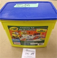 Crayola Minion Creativity Tub