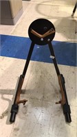 Guitar stand