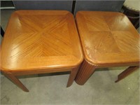 2) Oak End Tables 22 x 24 x 20