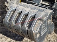 Front weights to JD 4720E Tractors