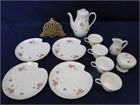 Tea Set w/ Snack Plates & Napkin Holders -14 items