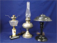 Electric Lamps and Oil Lamp 3 items