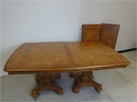 Gorgeous Double Pedestal Traditional Dining Table